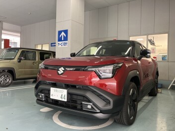 eビターラの試乗車が入りました！！！